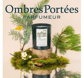 bougie ombres portées avec sa marque