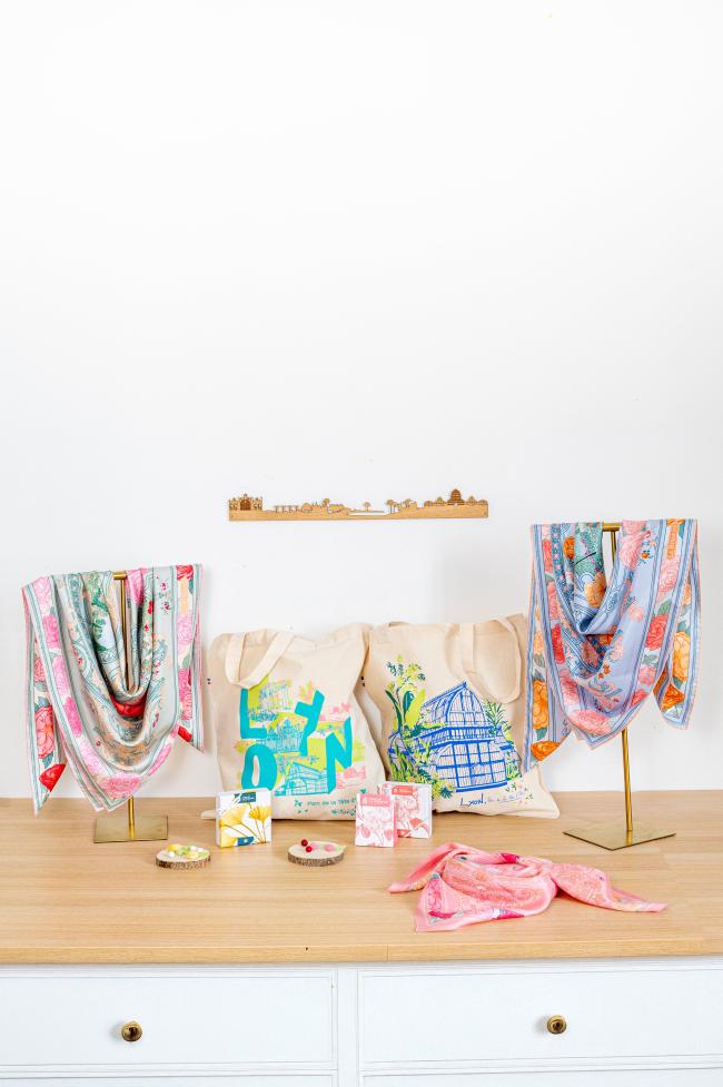 sacs bonbons et foulard