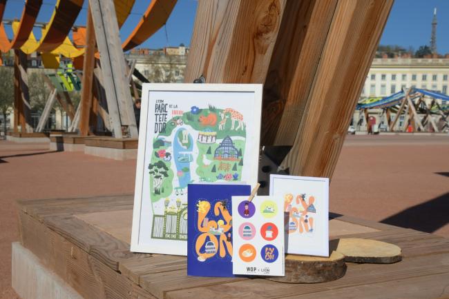 la place Bellecour avec des produits WOP