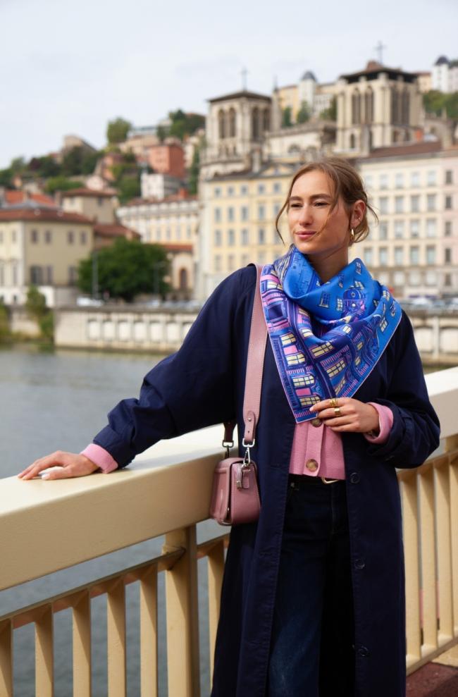 foulard sur les quais