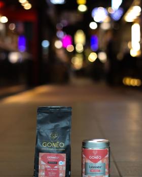 boite et sachet de café Lyonnéo