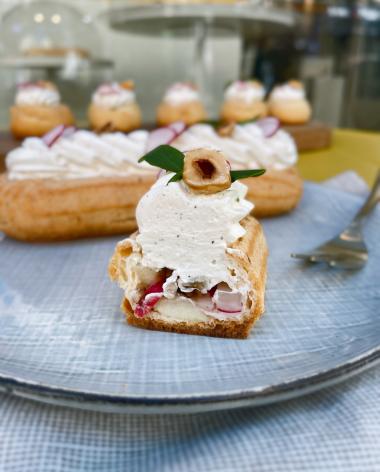 Eclair à la cervelle de canut
