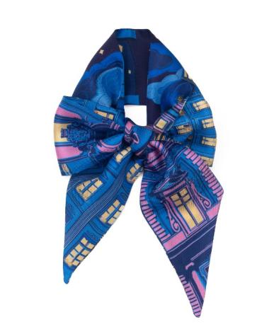 nœud réalisé avec le bandeau Fête des Lumières