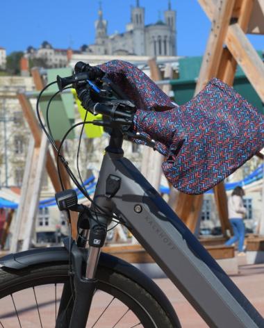 manchon courbe - Photo prise place Bellecour